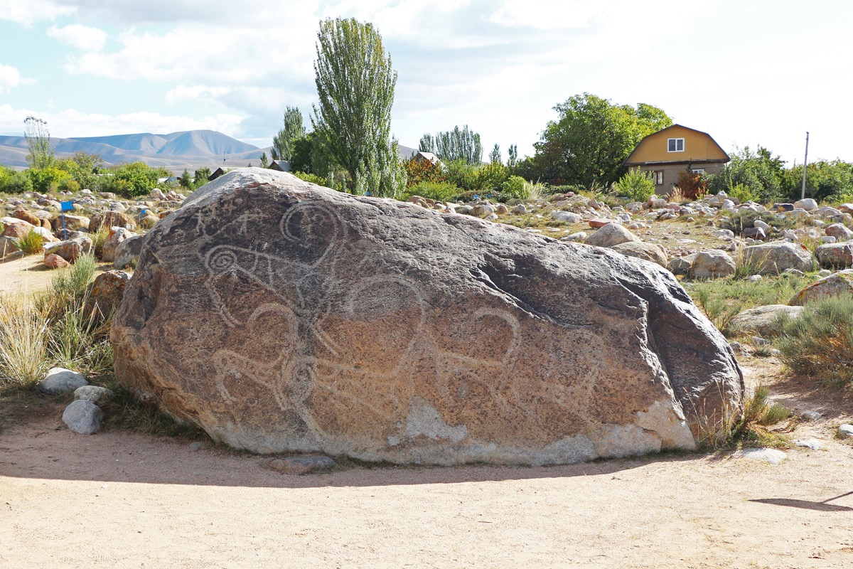 Saimaluu-Tash Petroglyphs